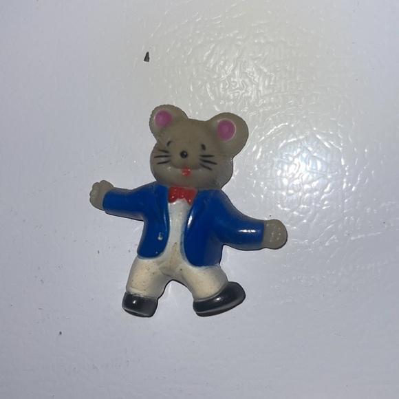 Vintage Mouse Trio Fridge Magnets - Picture 4 of 7